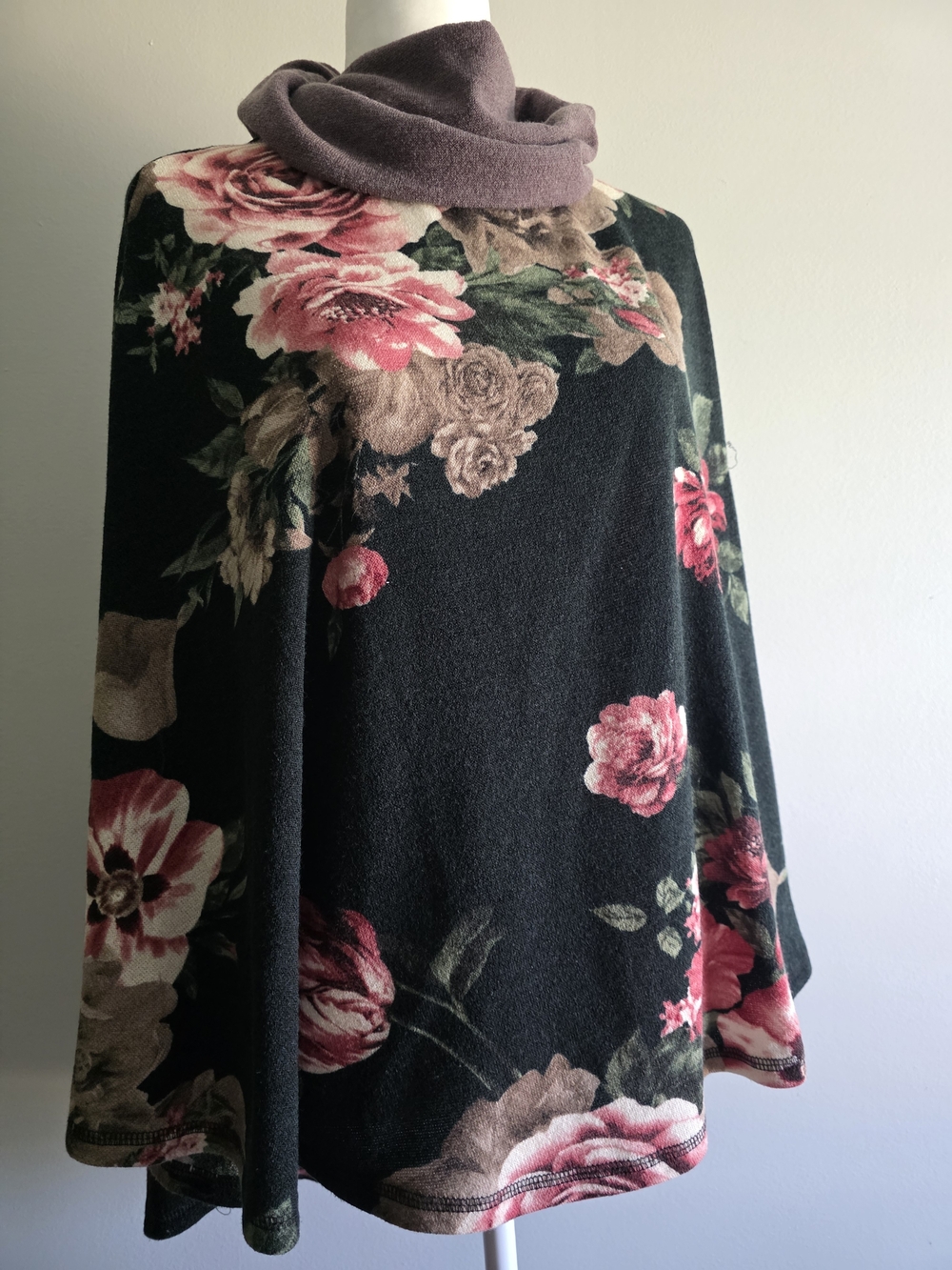 Chris & Carol Black Floral Poncho with Rose Print and Mauve Cowl